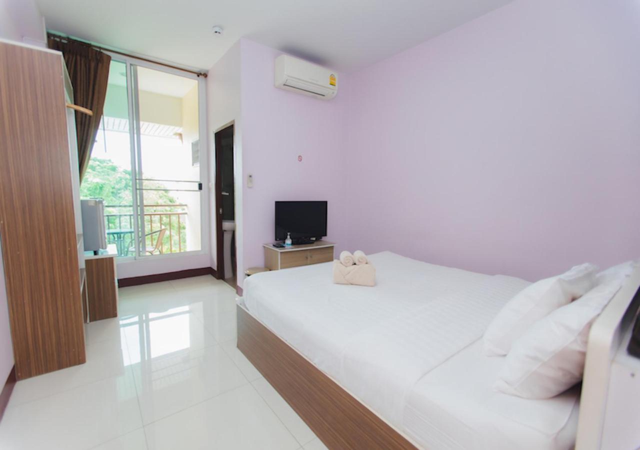 Bloom Guesthouse Csiangmaj Kültér fotó