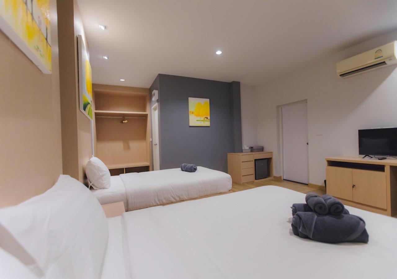 Bloom Guesthouse Csiangmaj Kültér fotó