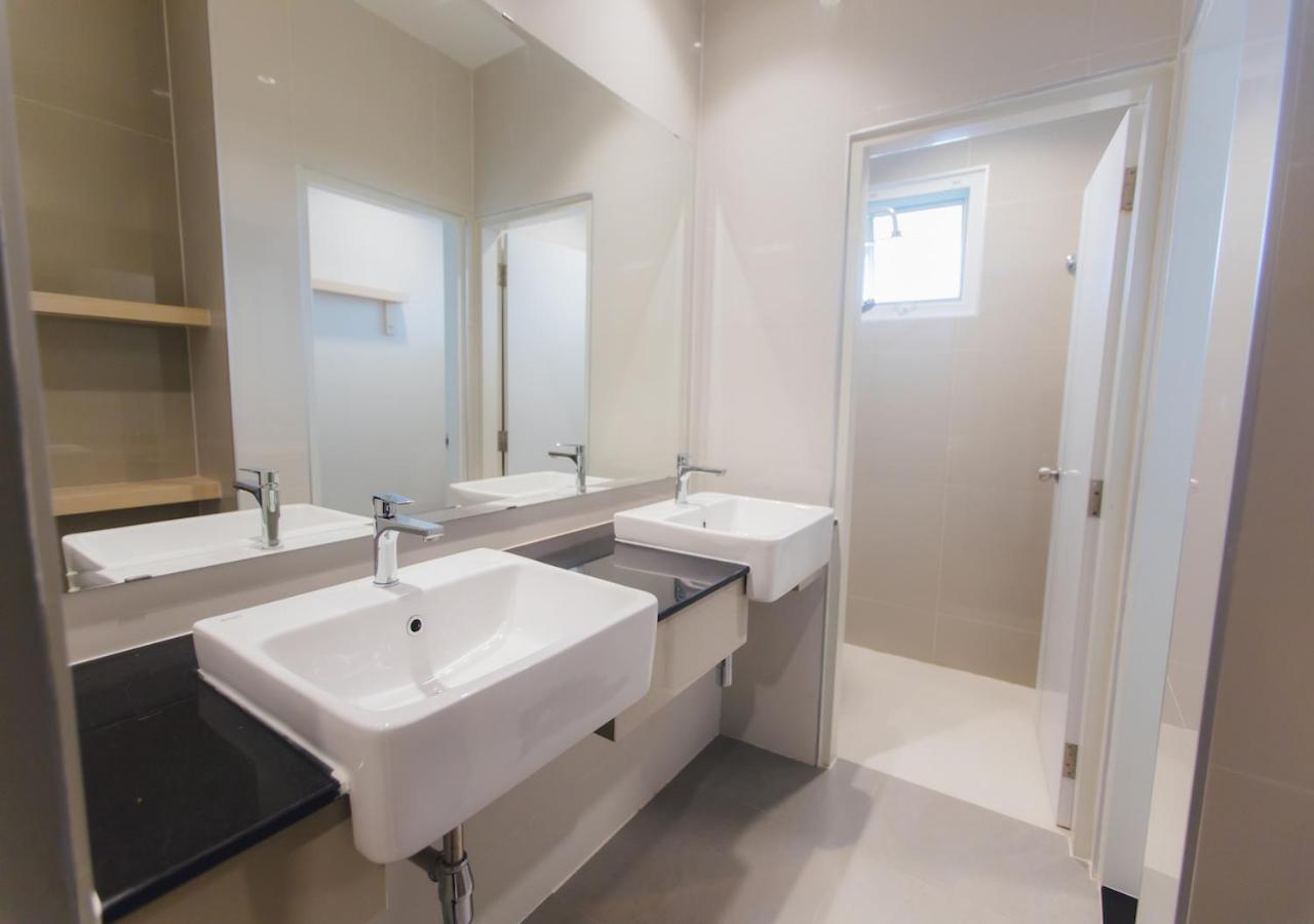 Bloom Guesthouse Csiangmaj Kültér fotó